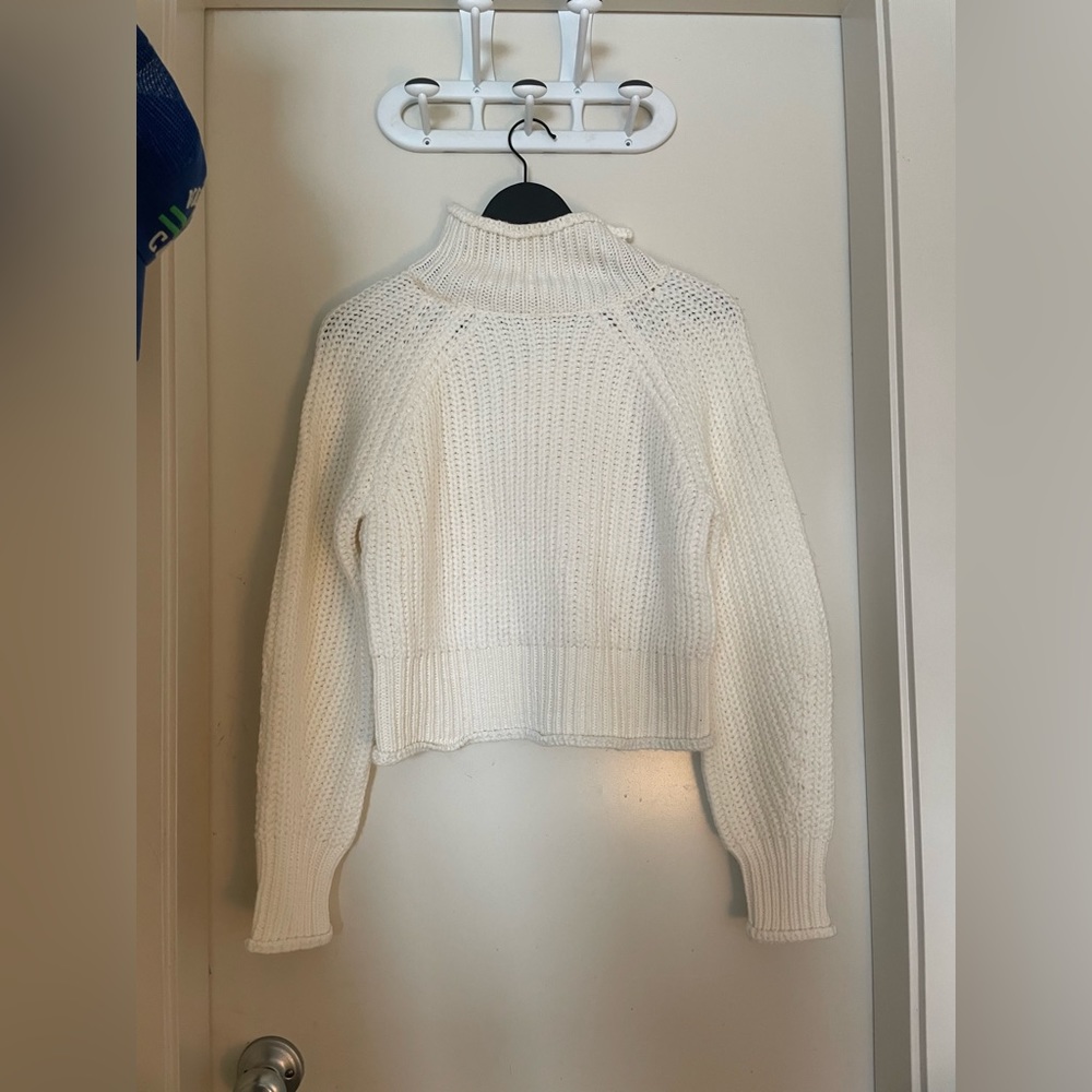 Cropped Knitted Sweater